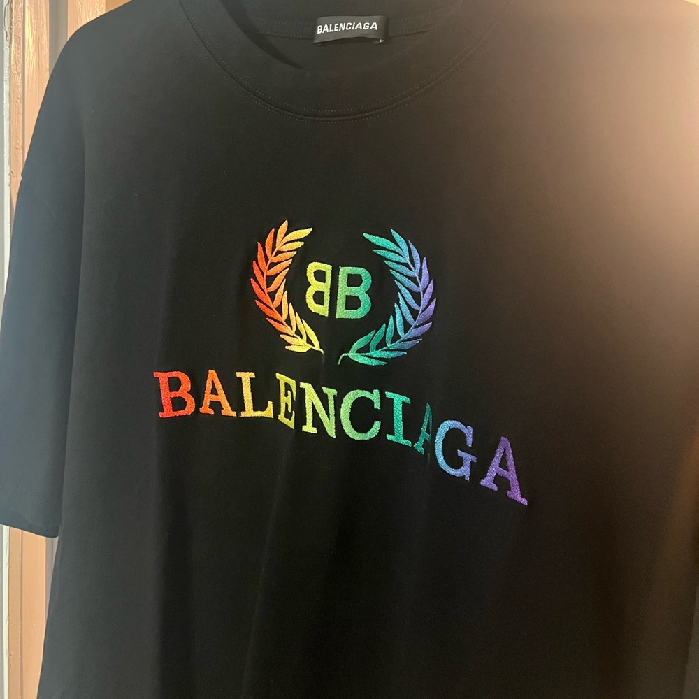 Good as new Balenciaga T shirt